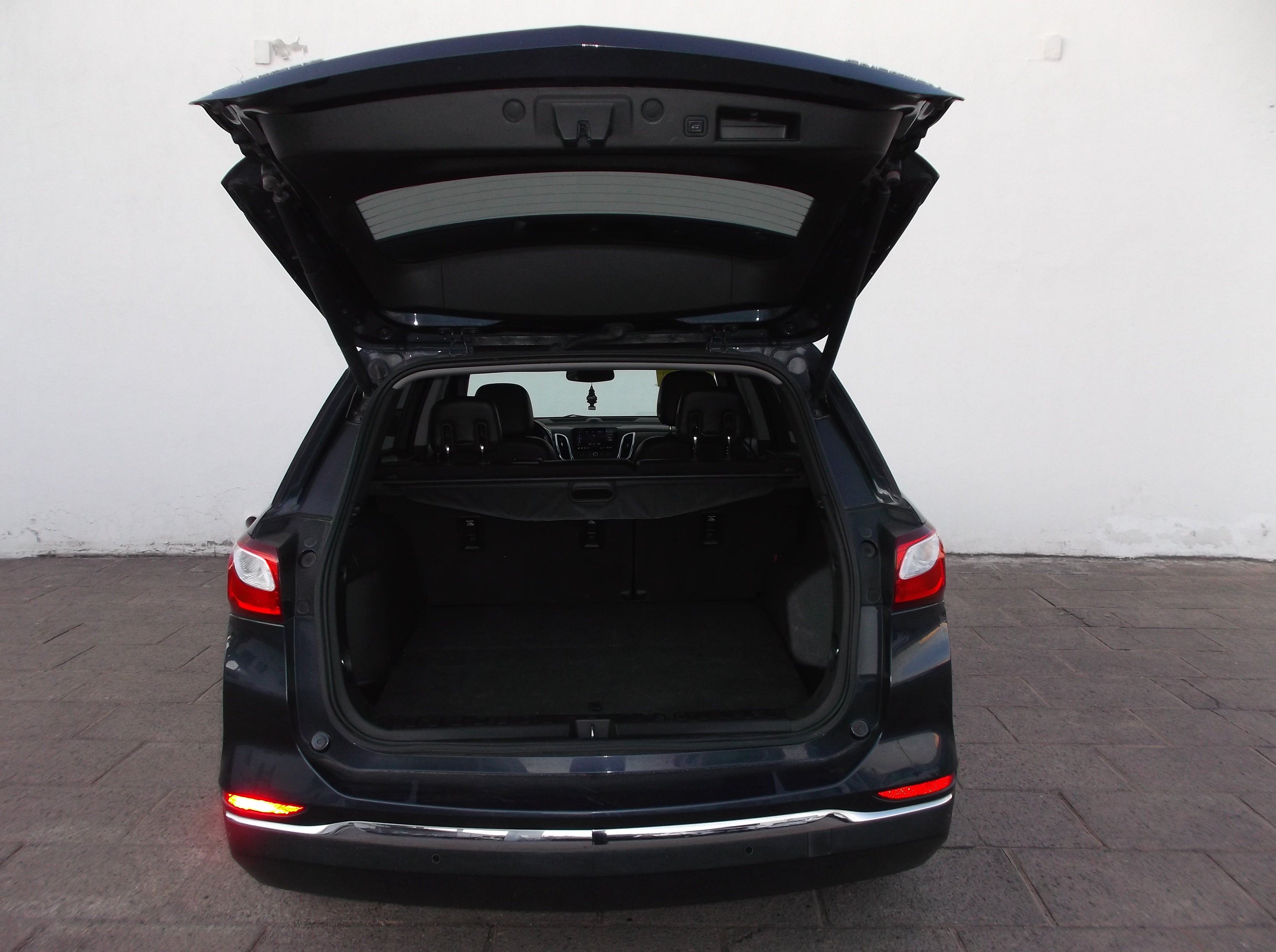 2019 Chevrolet EQUINOX 5 PTS PREMIER PLUS 15T TA PIEL GPS TP F LED RA-19