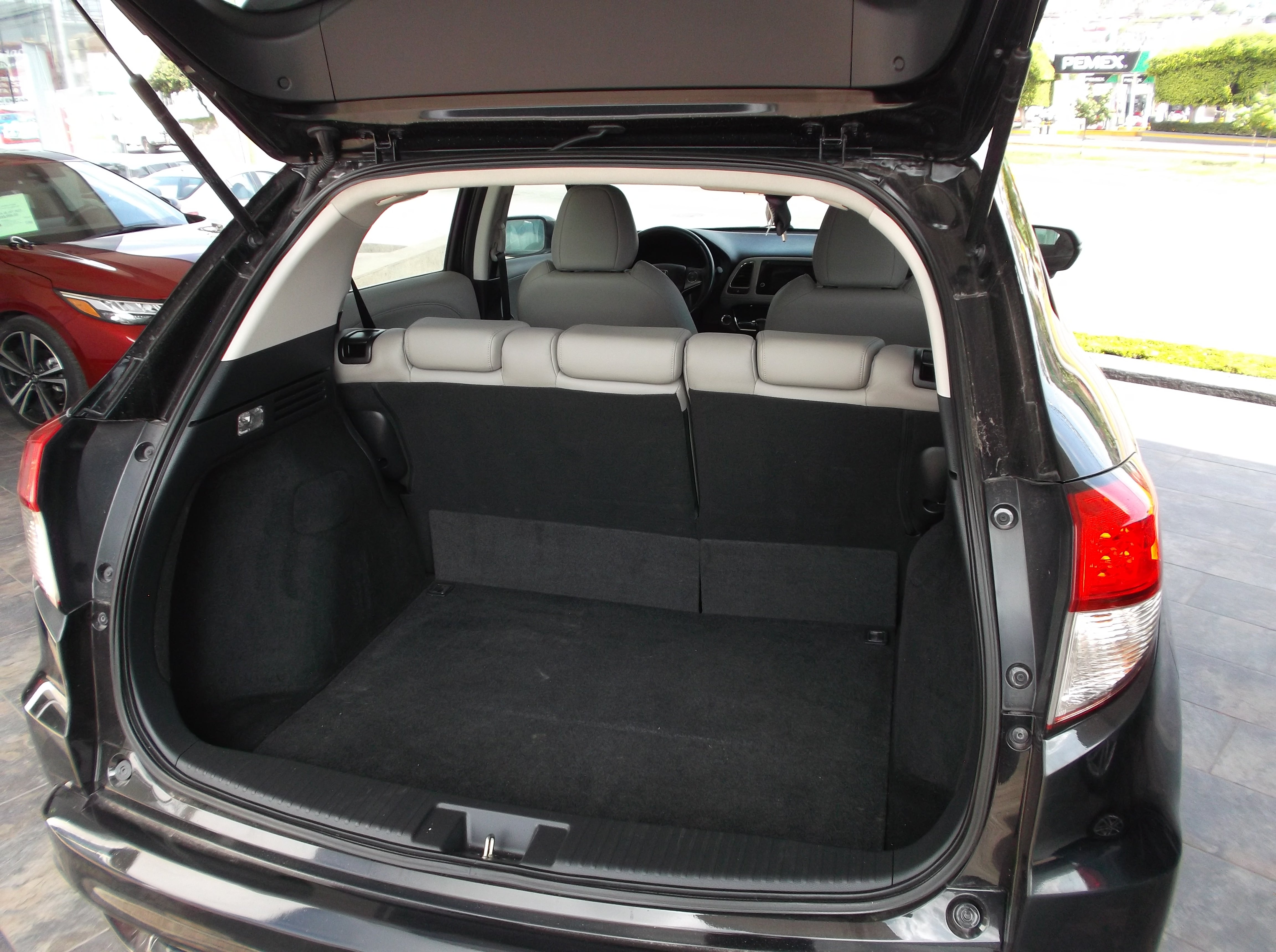 2020 Honda HR-V 5 PTS TOURING CVT PIEL QC F LED RA-17