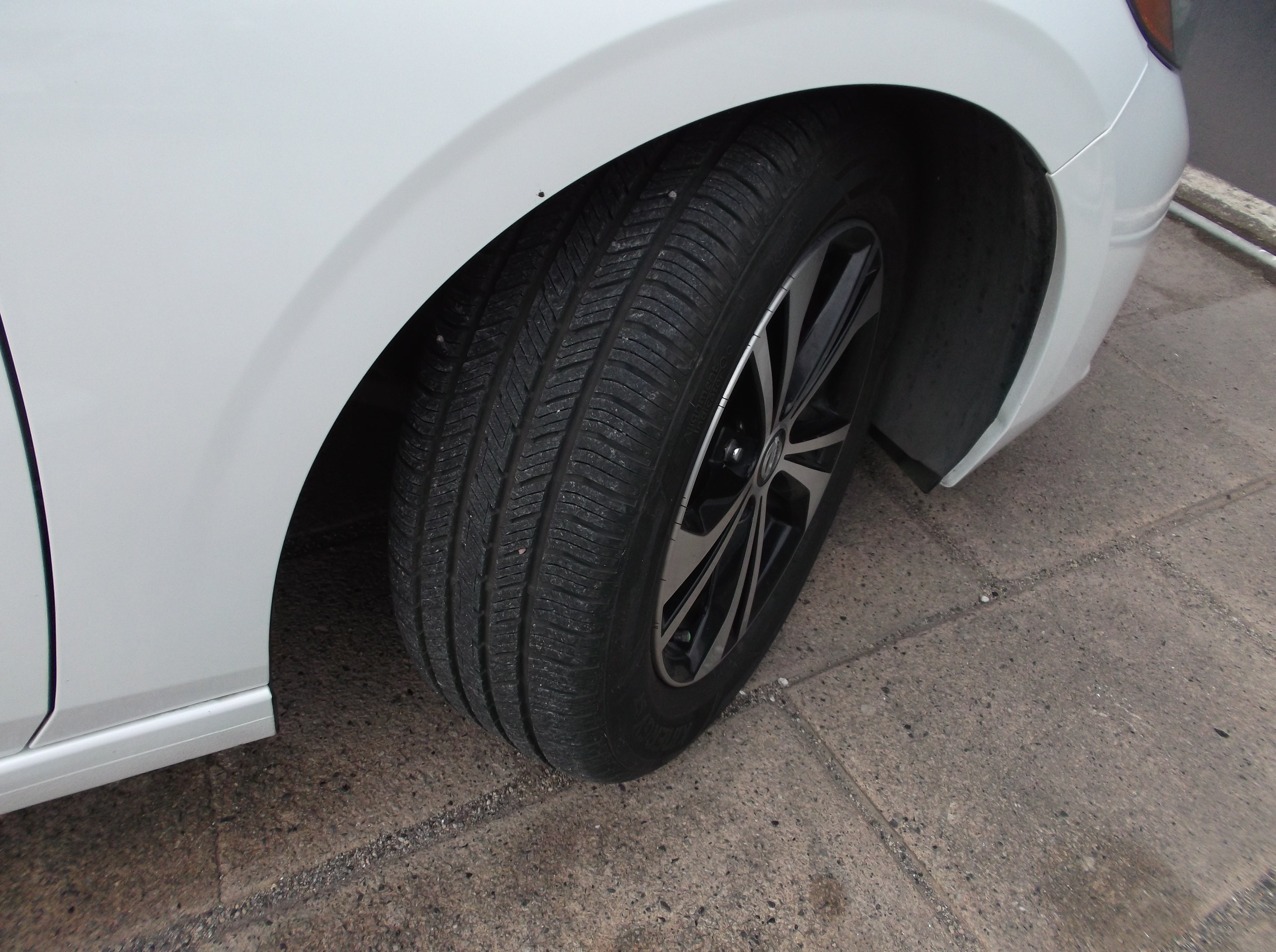 2021 Nissan SENTRA 4 PTS ADVANCE AAC F NIEBLA RA-16CVT