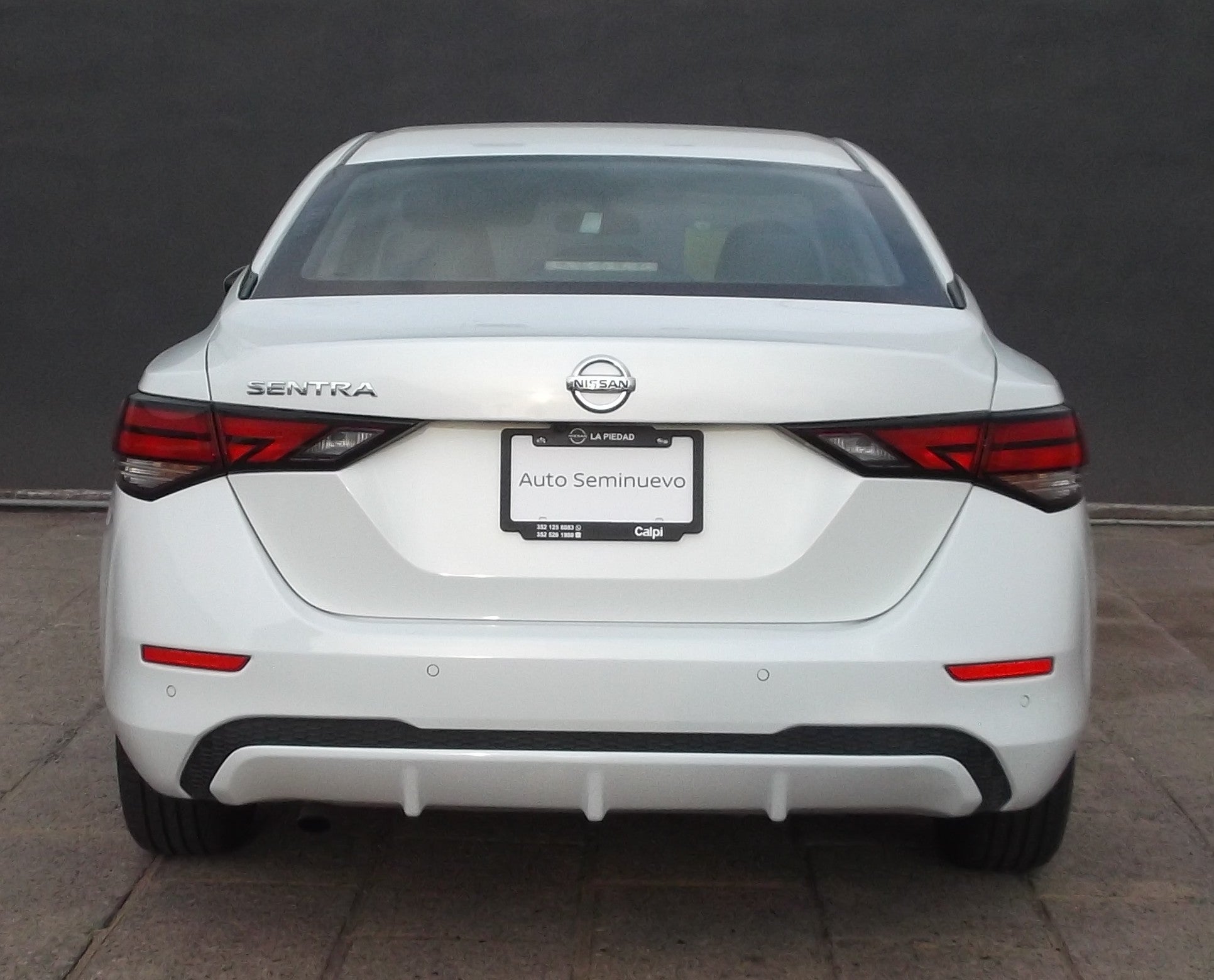 2021 Nissan SENTRA 4 PTS ADVANCE AAC F NIEBLA RA-16CVT