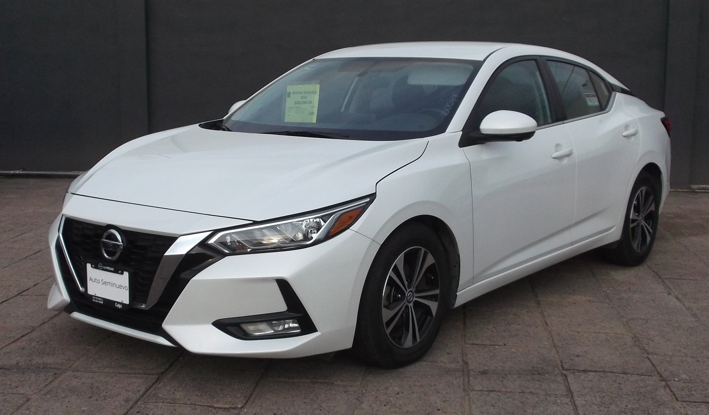 2021 Nissan SENTRA 4 PTS ADVANCE AAC F NIEBLA RA-16CVT
