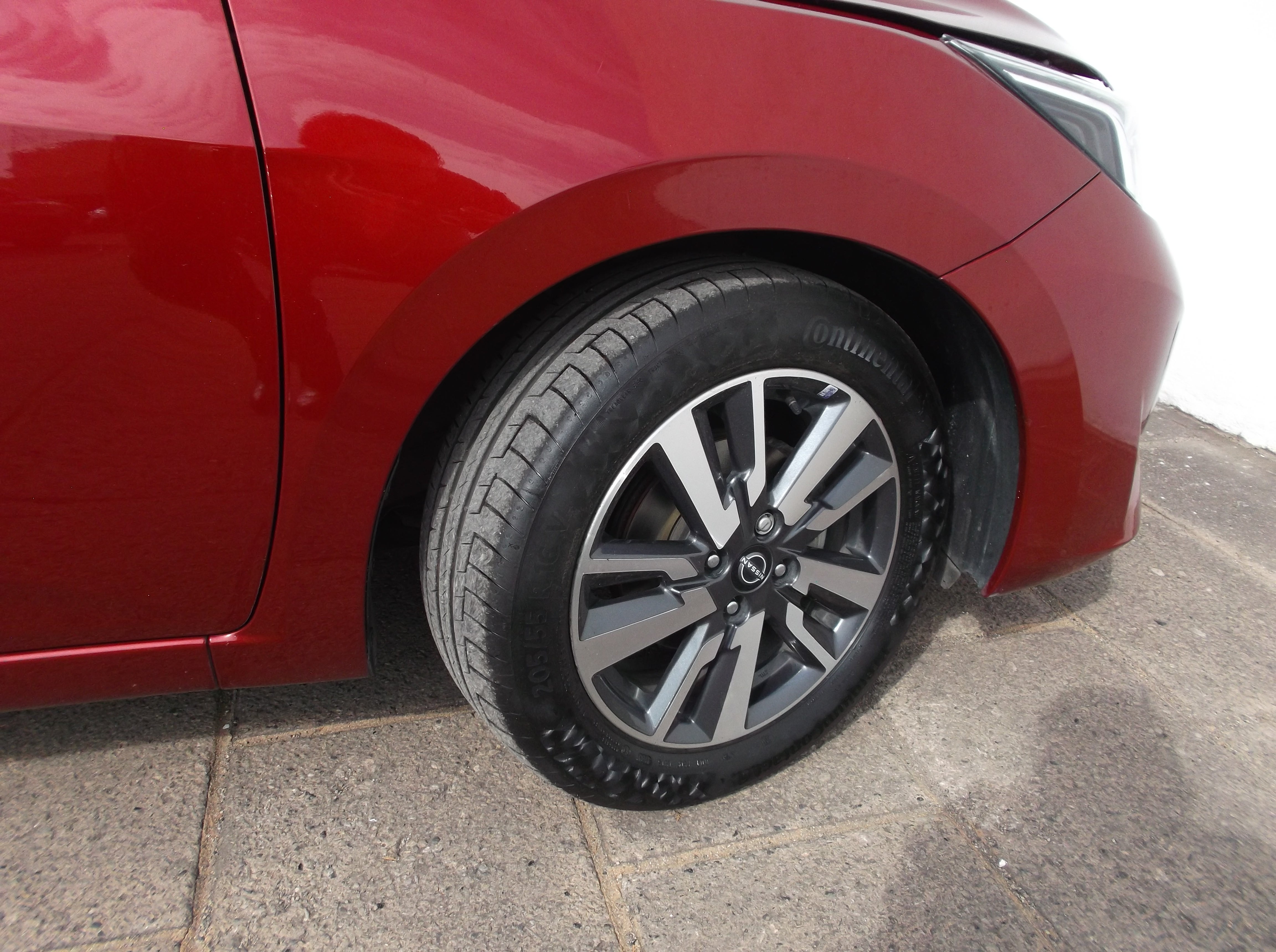 2023 Nissan VERSA 4P ADVANCE L41.6 MAN