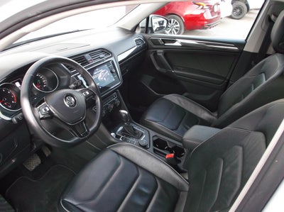 2018 Volkswagen TIGUAN 5 PTS HIGHLINE 20T DSG PIEL F LED RA-19 4X4