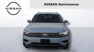 2018 Volkswagen TIGUAN 5 PTS HIGHLINE 20T DSG PIEL F LED RA-19 4X4