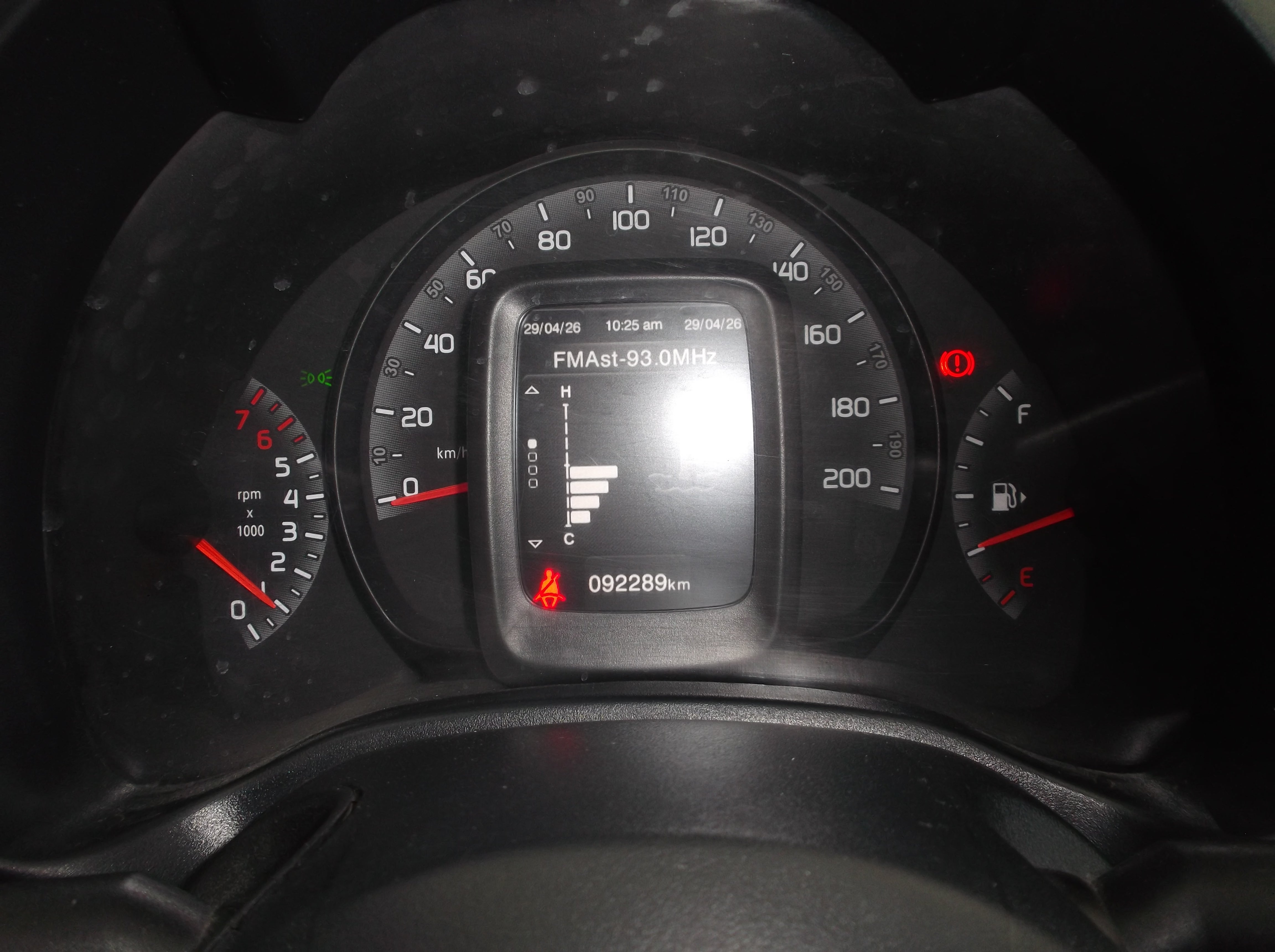 2019 FIAT UNO 5 PTS HB WAY TM5 AAC VE RIELES EN TECHO PANTALLA LCD F NIEBLA RA-14