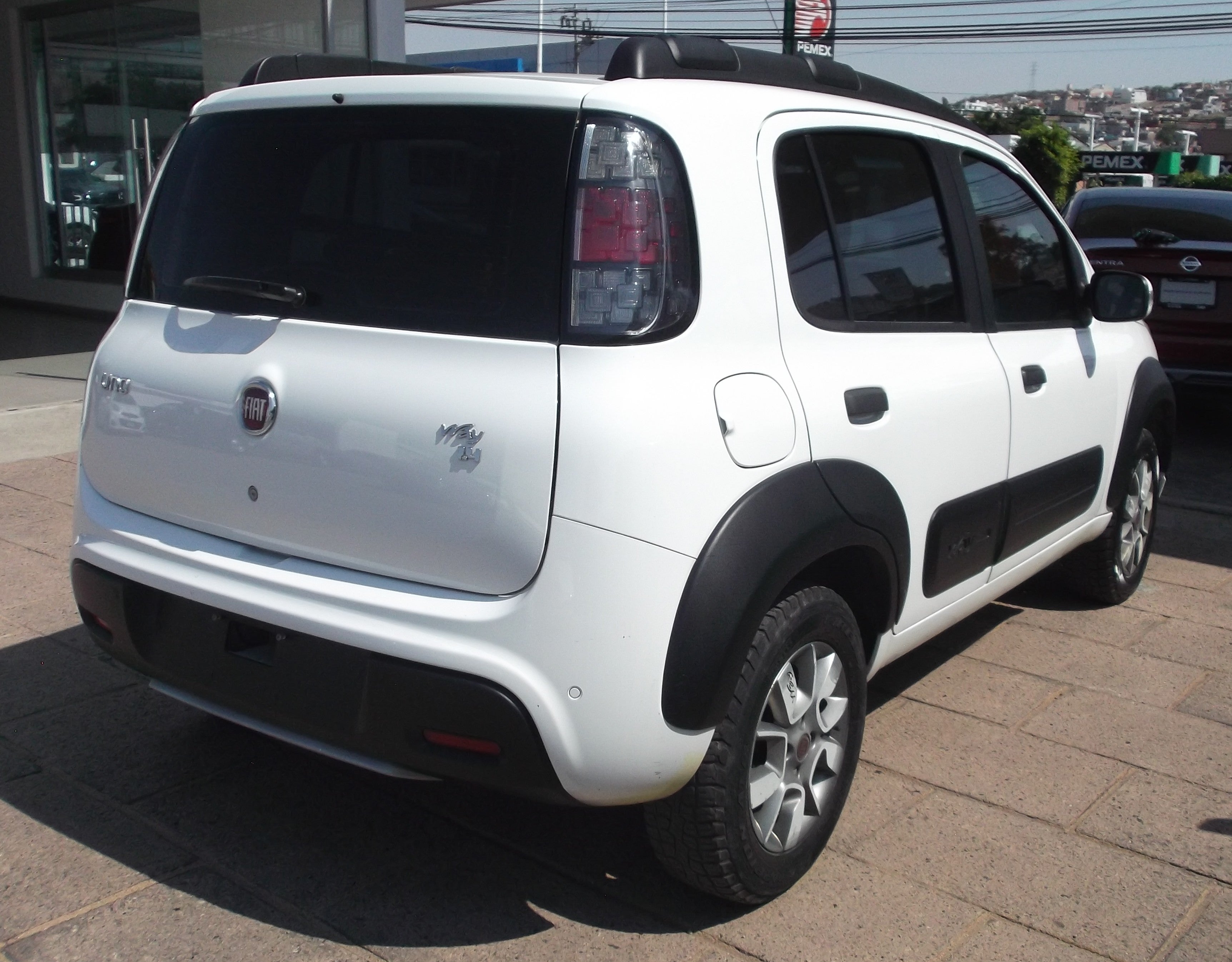 2019 FIAT UNO 5 PTS HB WAY TM5 AAC VE RIELES EN TECHO PANTALLA LCD F NIEBLA RA-14