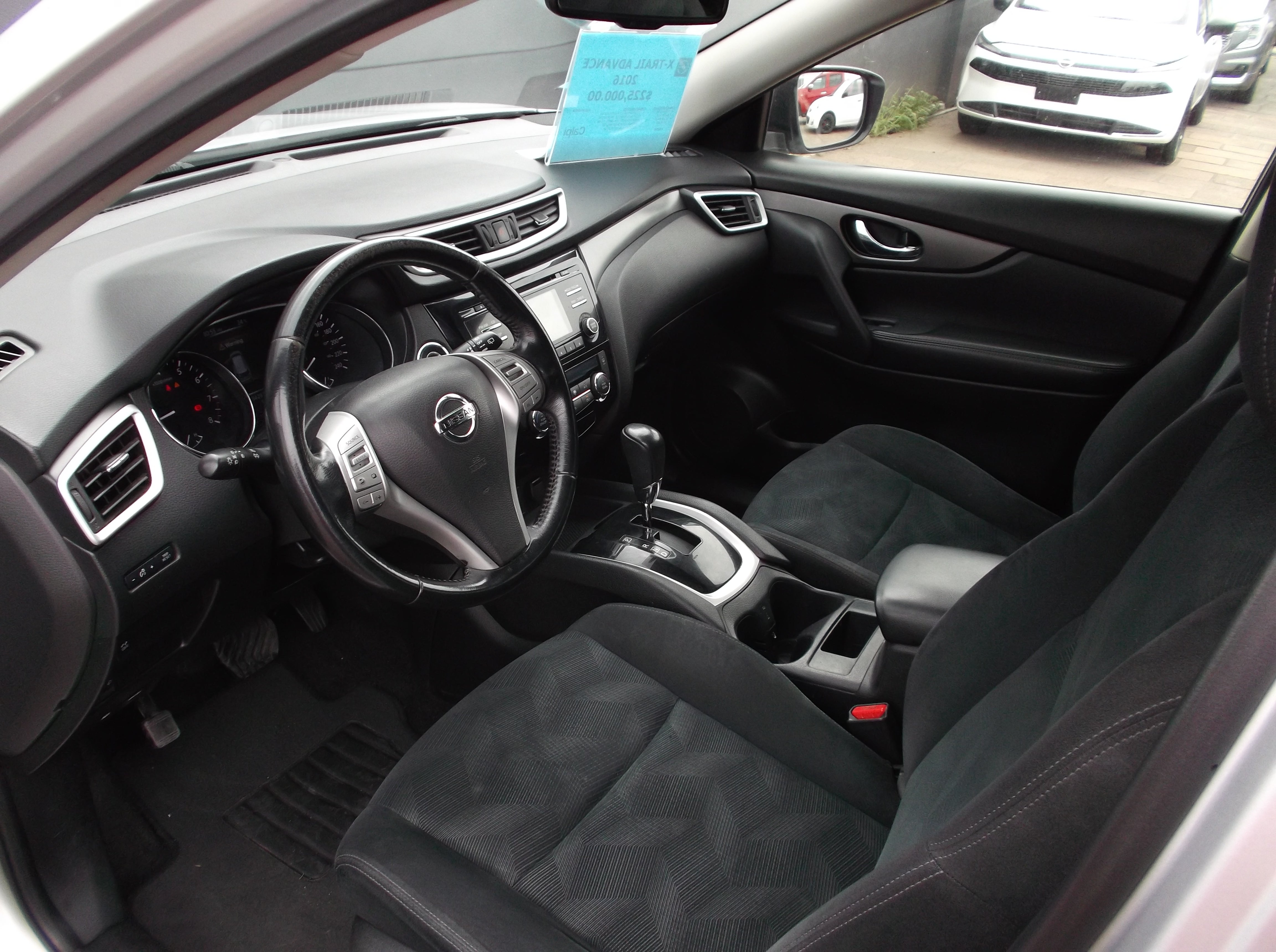 2016 Nissan X-TRAIL 5 PTS ADVANCE CVT CD QC 7 PAS RA-18