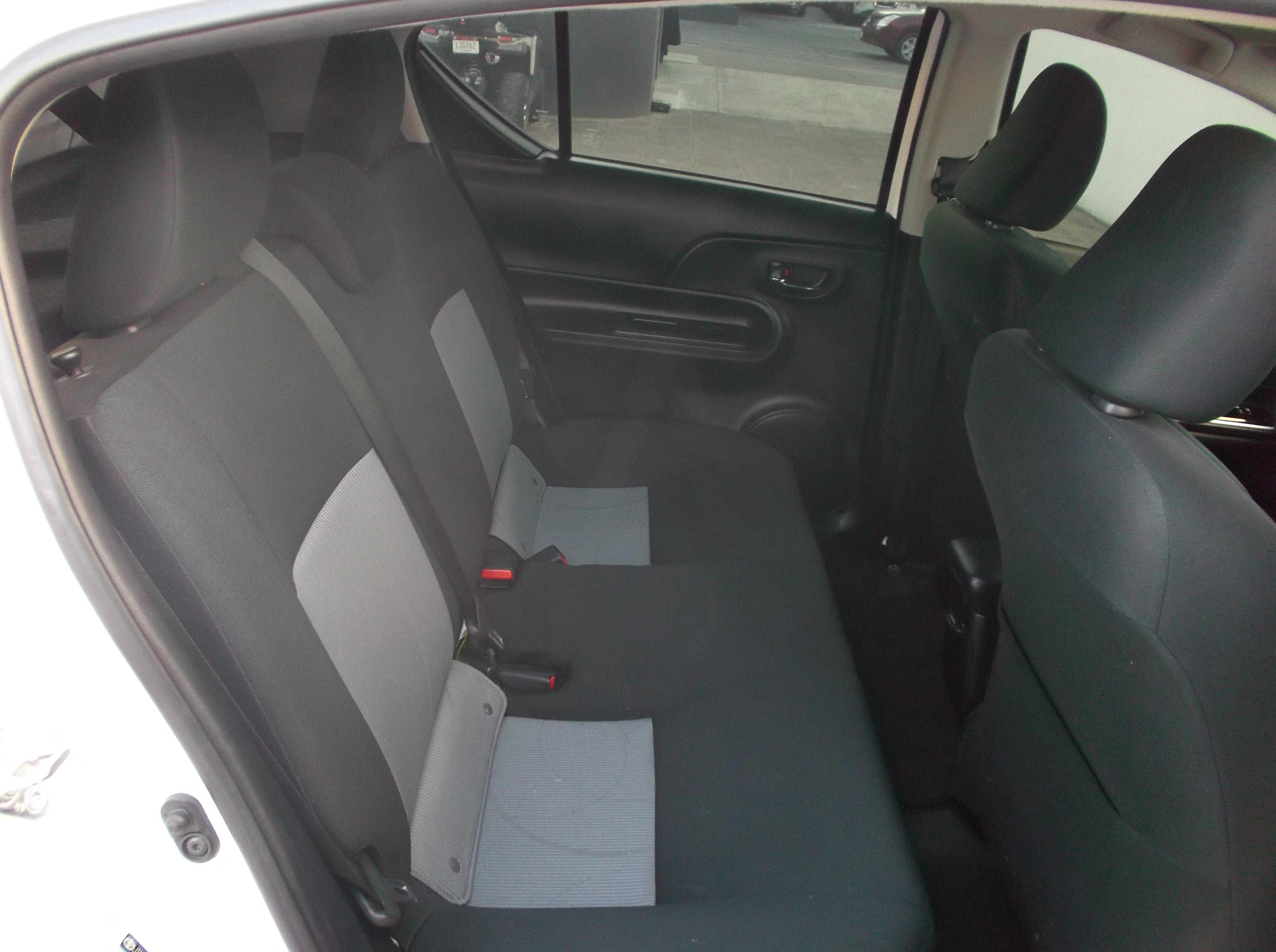 2021 Toyota PRIUS 5 PTS C HIBRIDO TA