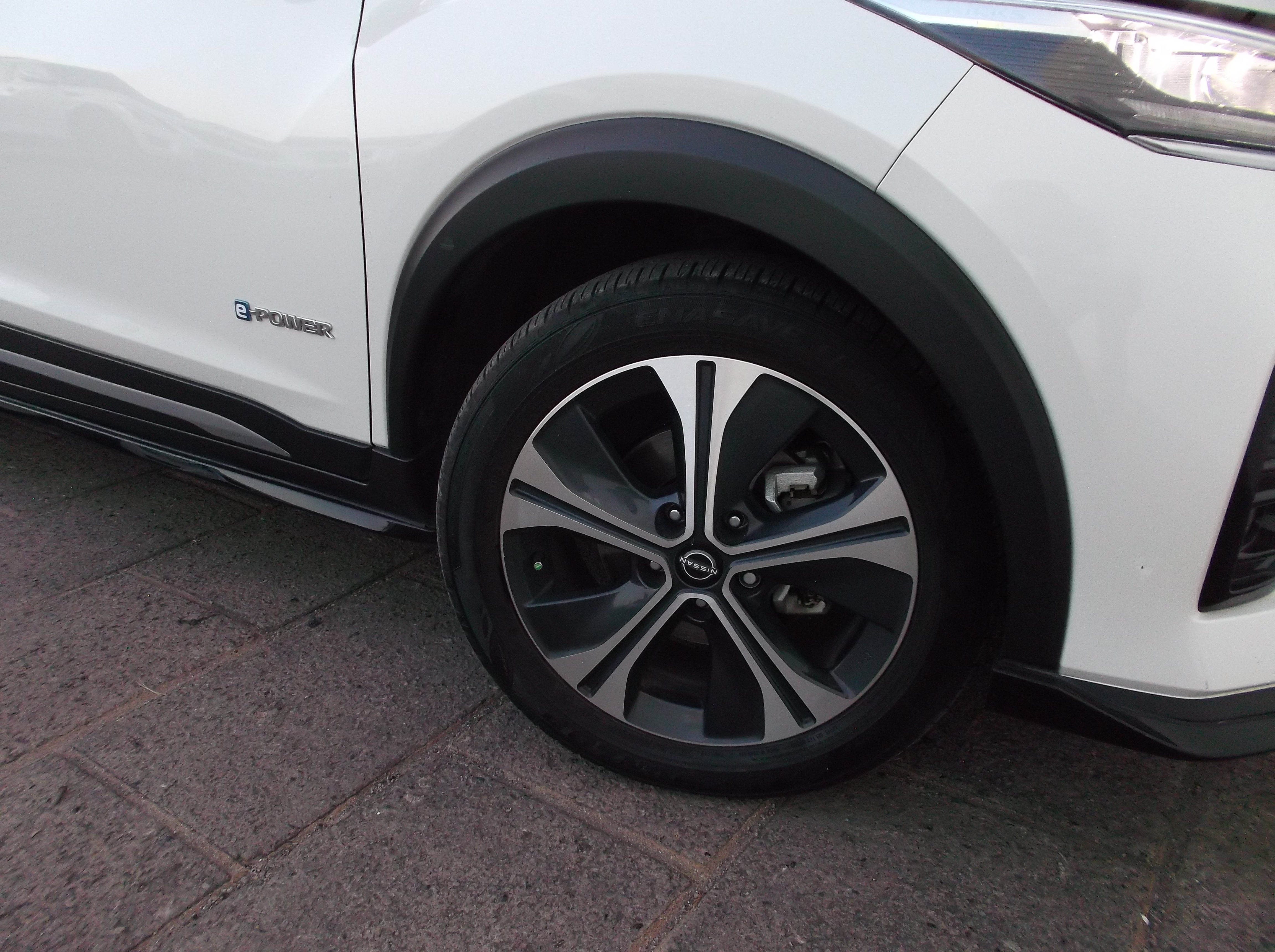 2024 Nissan KICKS 5P PLATINUM E-POWER HEV L31.2 AUT