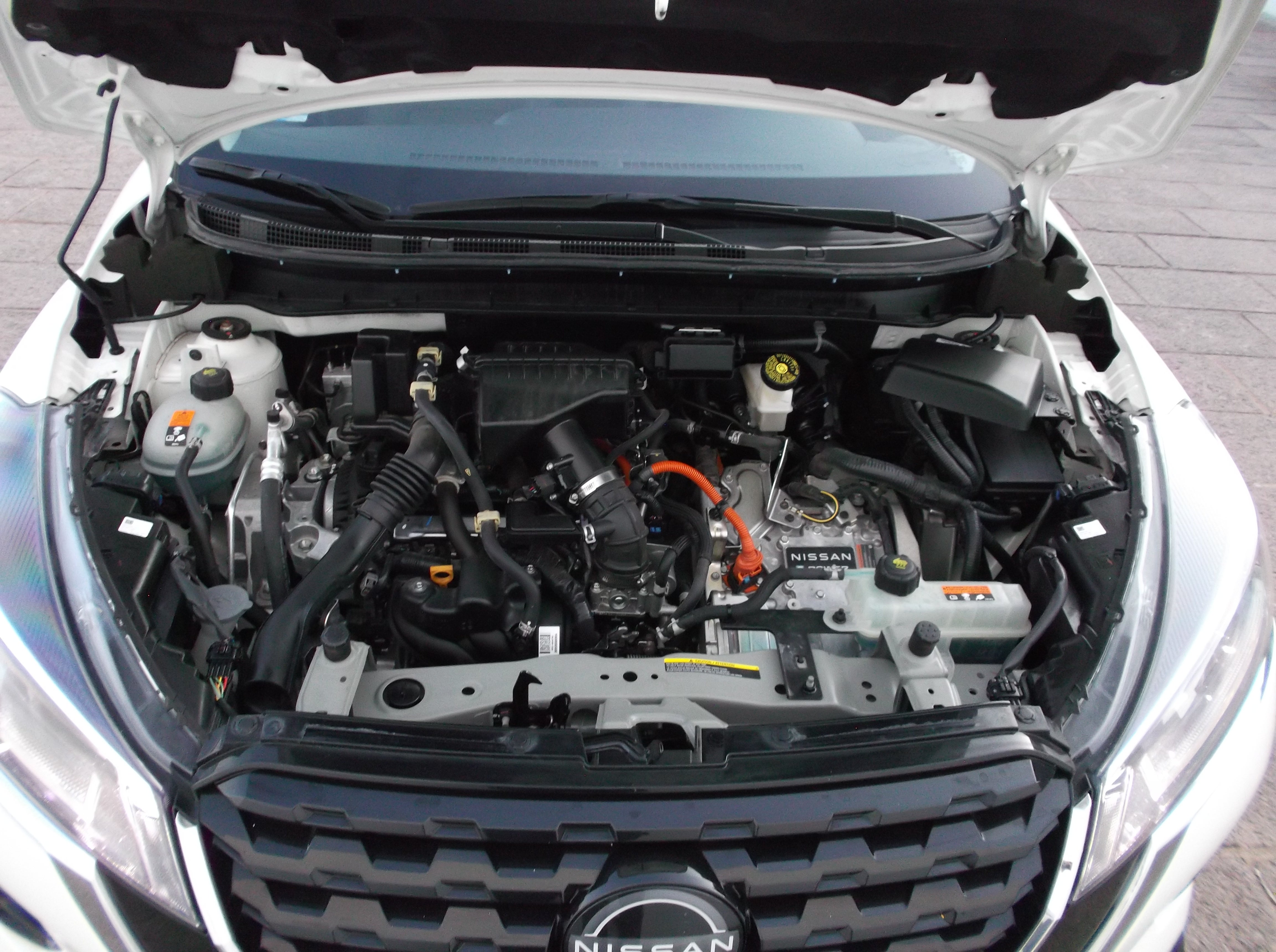 2024 Nissan KICKS 5P PLATINUM E-POWER HEV L31.2 AUT